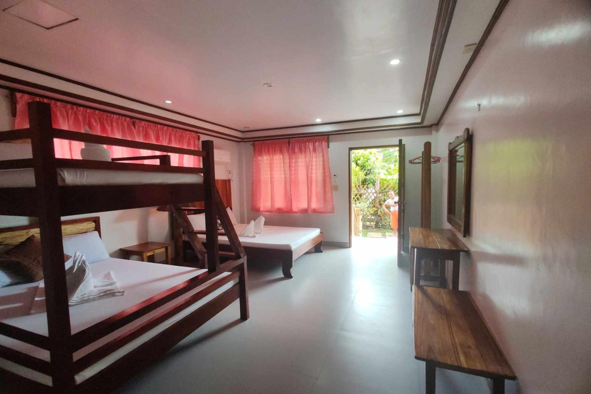 Summer Homes Beach Resort And Cottages Palawan Barton 외부 사진