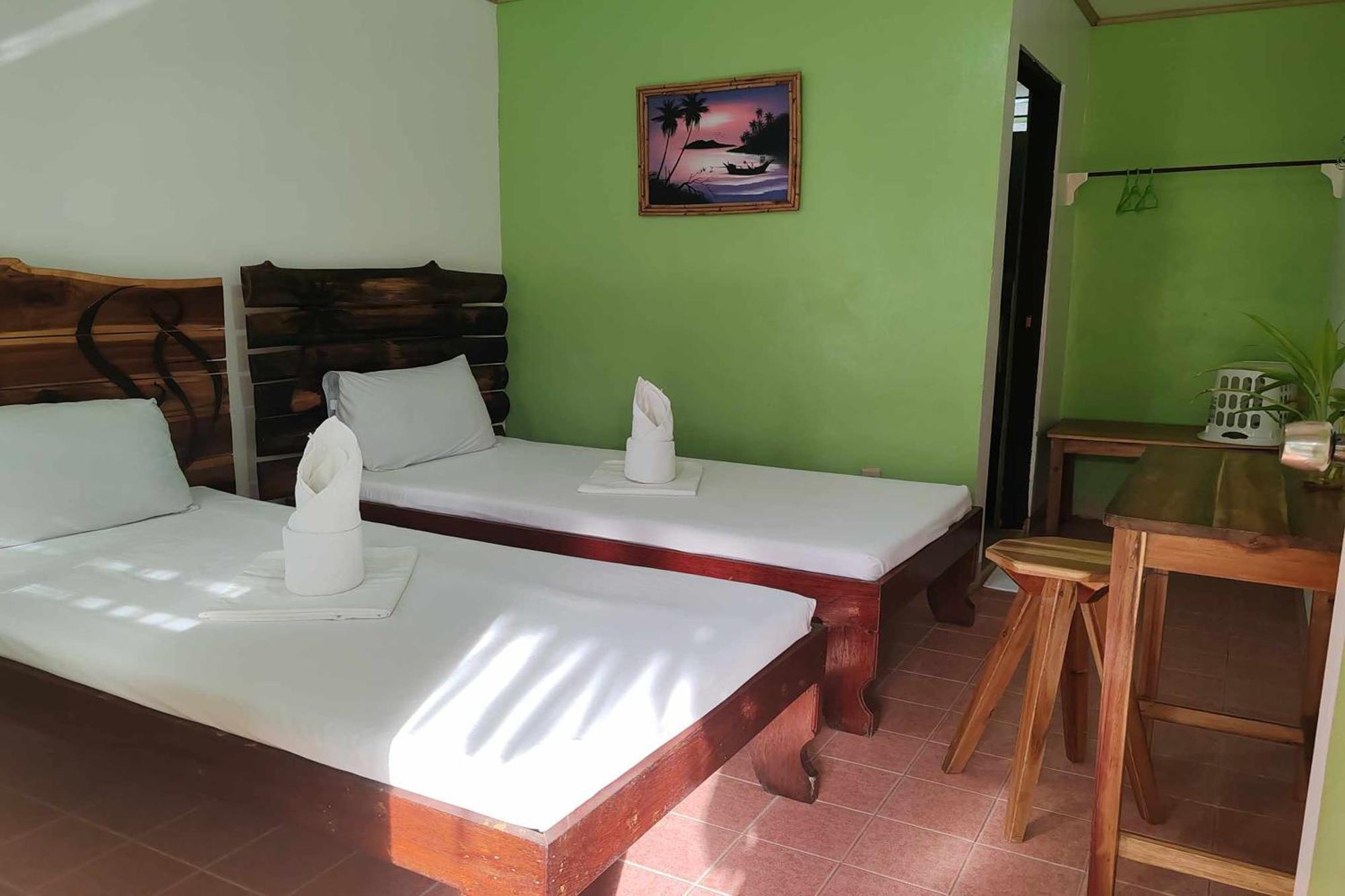 Summer Homes Beach Resort And Cottages Palawan Barton 외부 사진