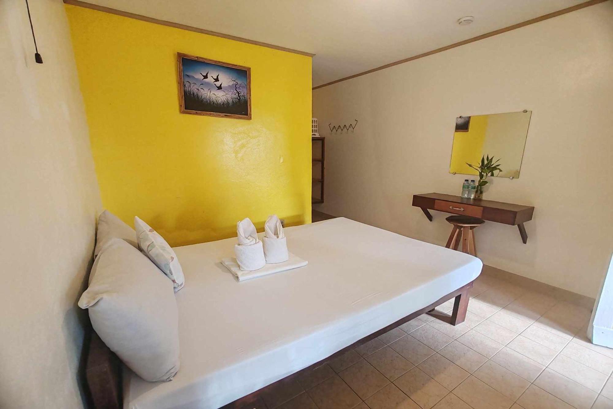 Summer Homes Beach Resort And Cottages Palawan Barton 외부 사진