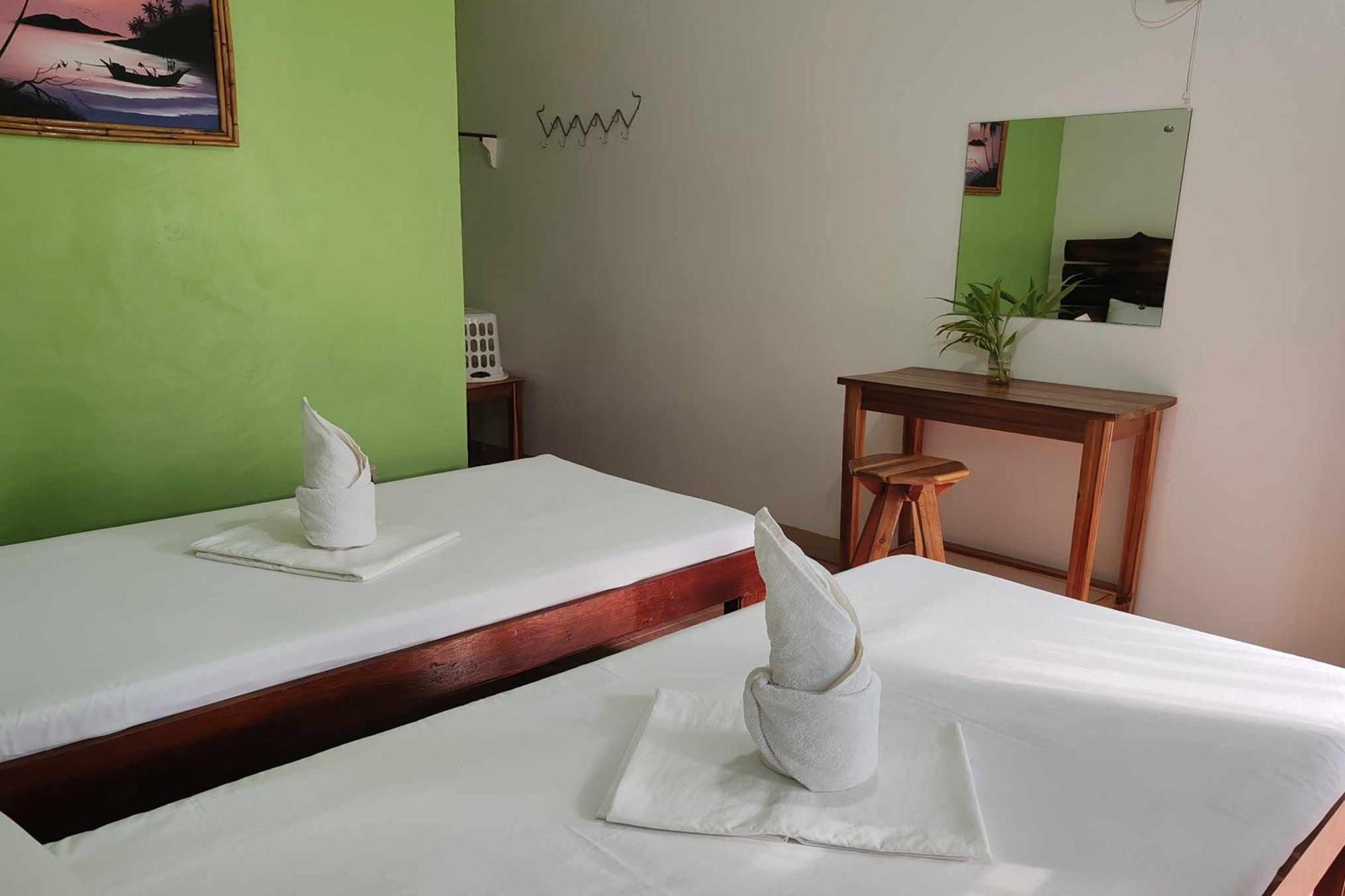 Summer Homes Beach Resort And Cottages Palawan Barton 외부 사진