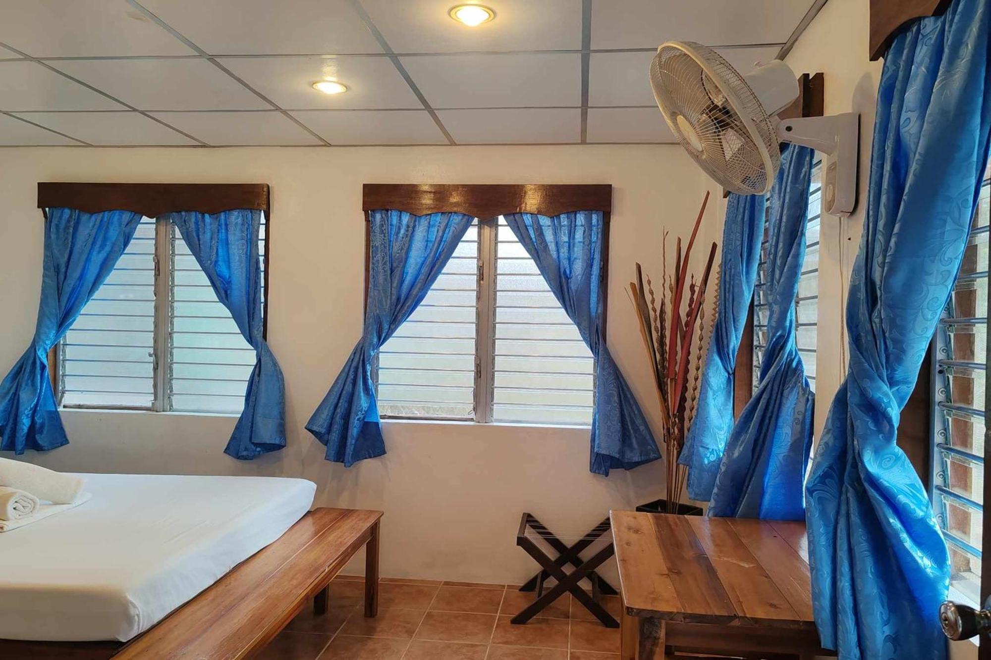 Summer Homes Beach Resort And Cottages Palawan Barton 외부 사진