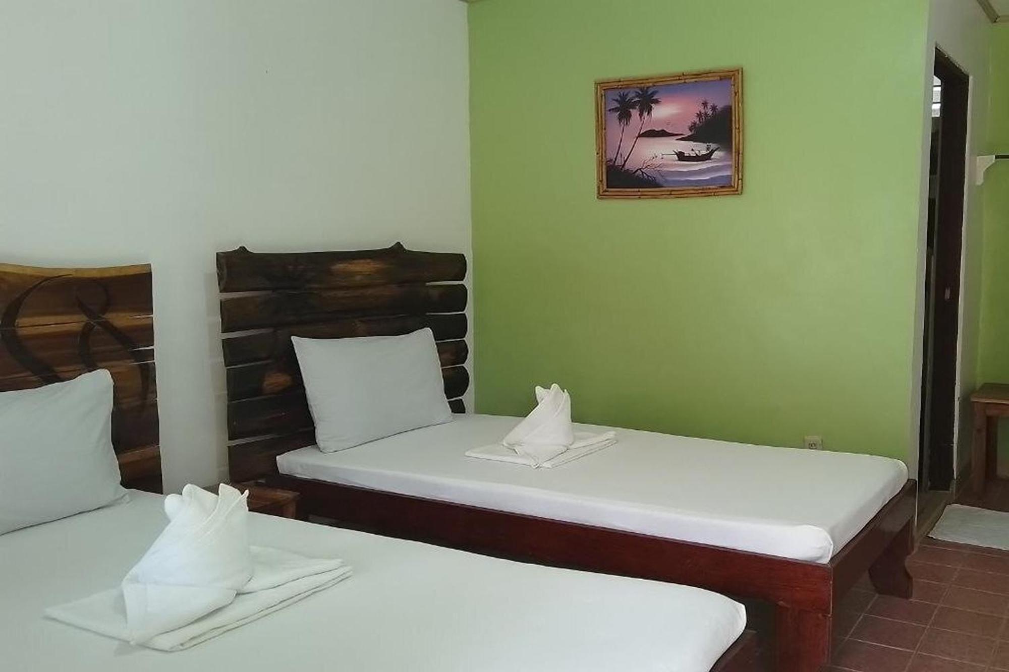 Summer Homes Beach Resort And Cottages Palawan Barton 외부 사진